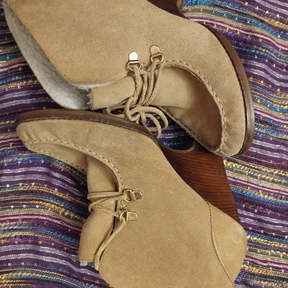 Michael Kors suede wedges - Picture 3 of 8